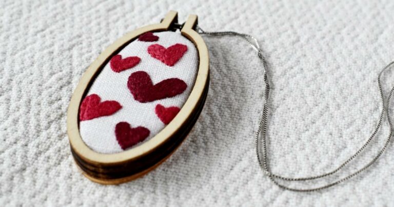 Mini Hoop Pendant Tutorial with Free Heart Embroidery Pattern