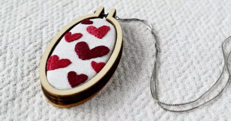 Mini Hoop Pendant Tutorial with Free Heart Embroidery Pattern
